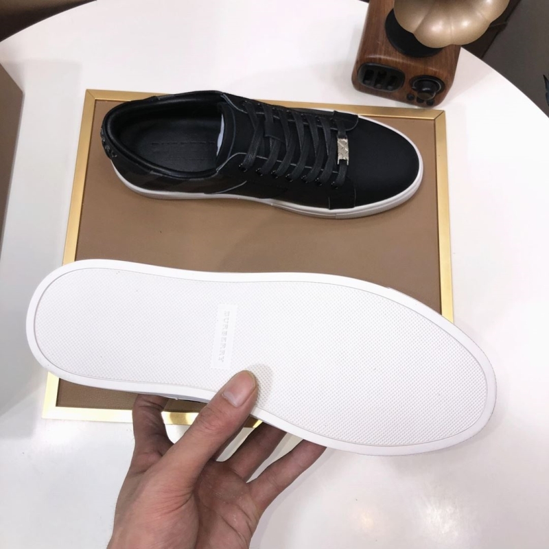 Burberry Sneakers